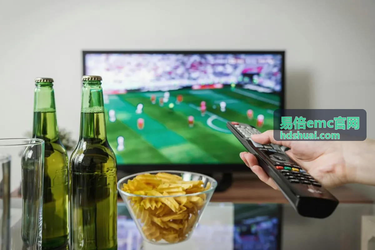 易倍emc智能网关通信设备